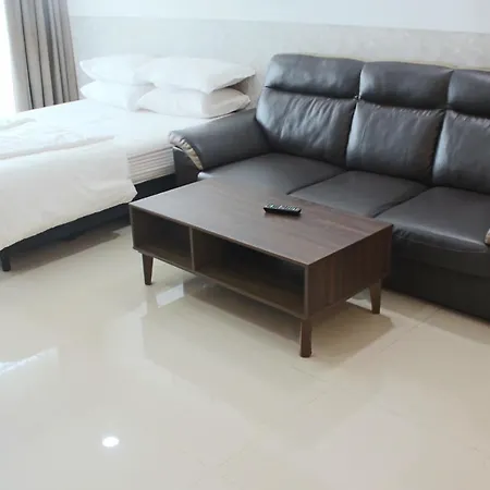 Sausana Suites D' Bliss Johor Bahru Exterior photo