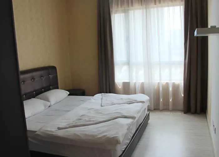 Sausana Suites D\' Bliss